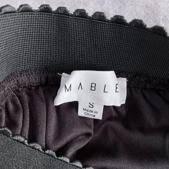 Tulle Midi Ballerina Skirt Black | Mable - Picture 3 of 4